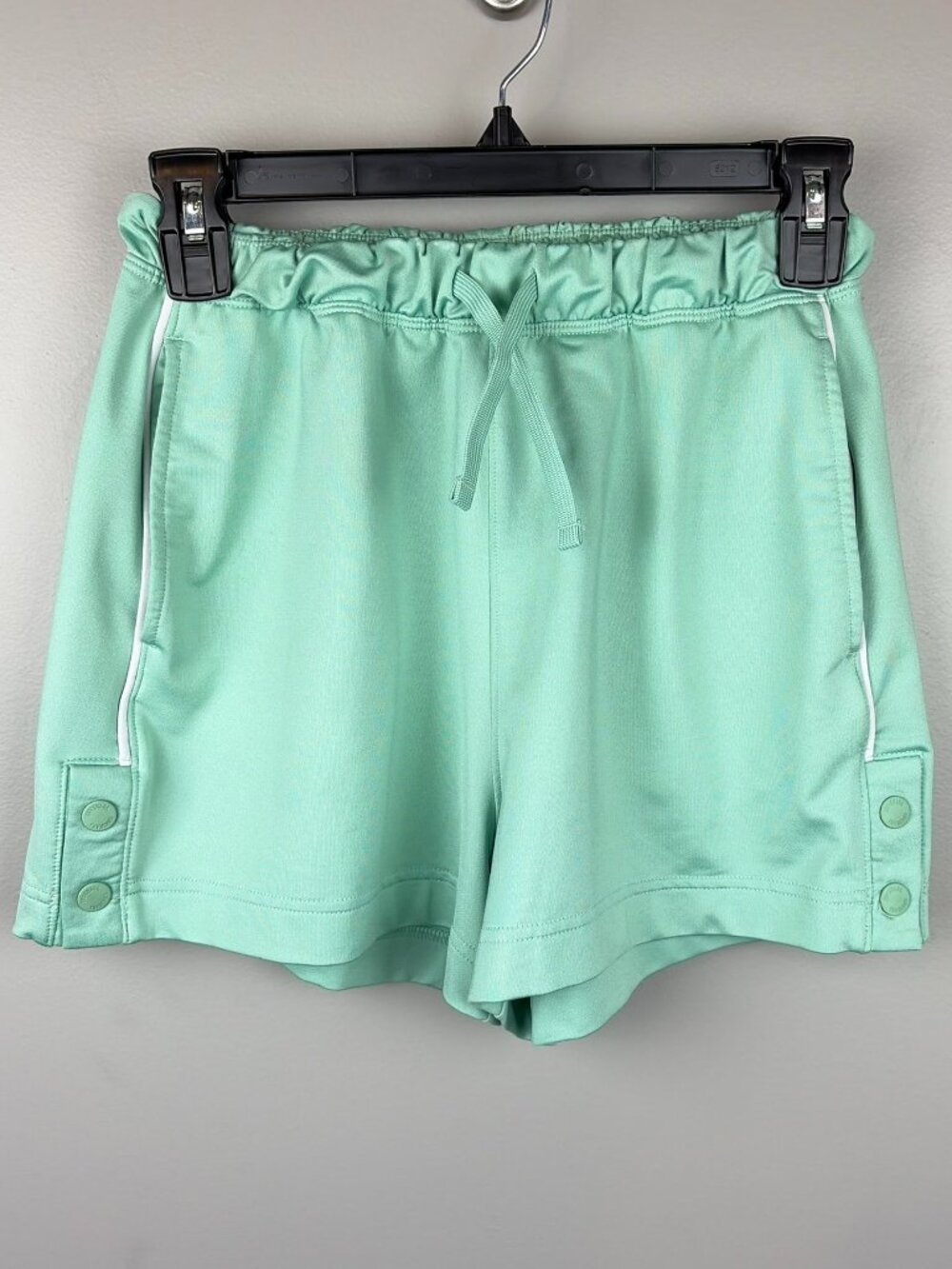 Gymshark Light Green Work Out Shorts Size XS Athletic Athleisure Exercise Sport
